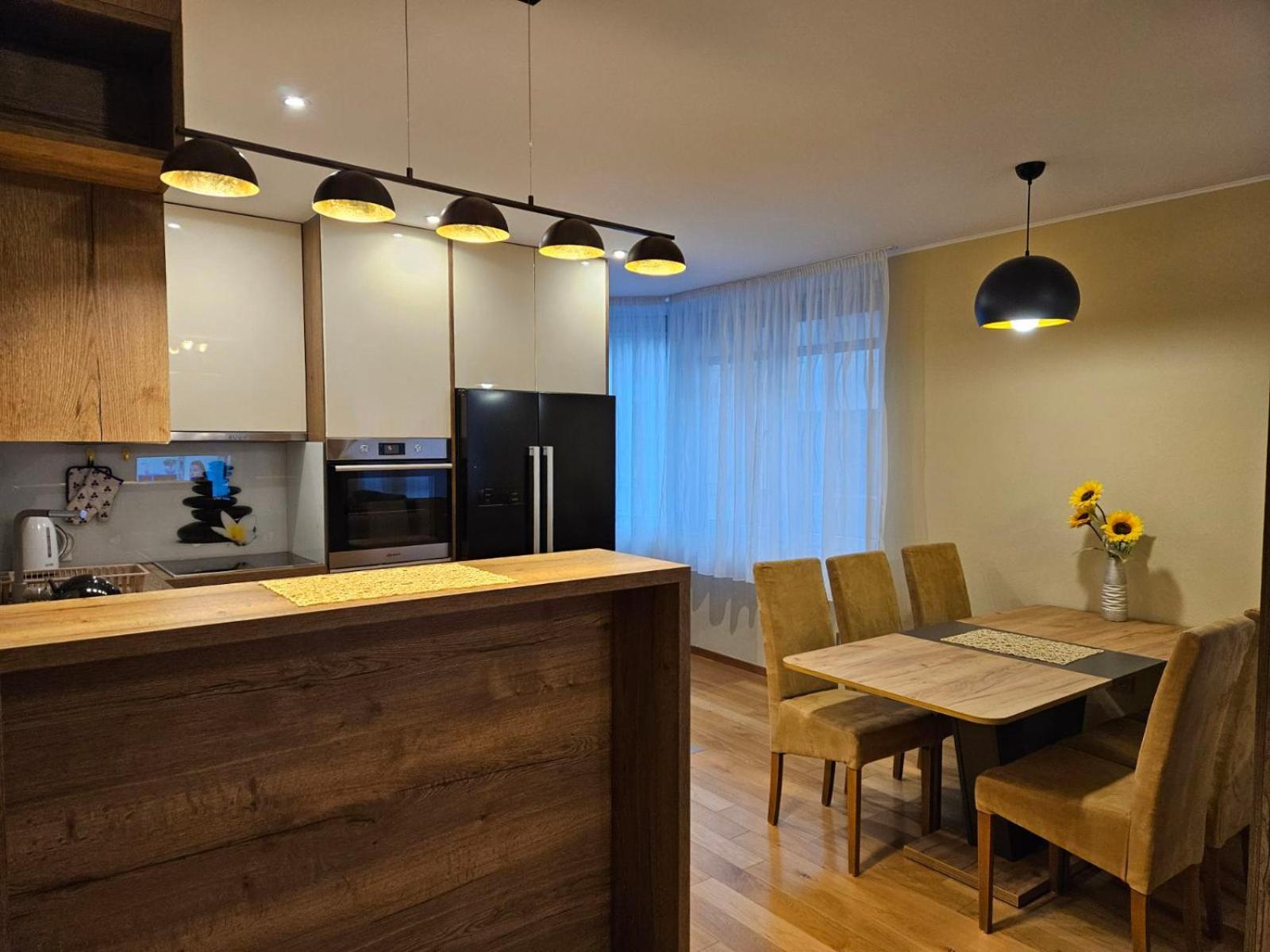 Apartman Centar Bulevar Ex Sa Garazom Banja Luka Exterior foto